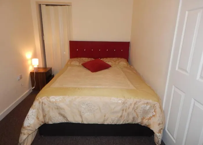 Studio Flat, Close To Perth City Centre